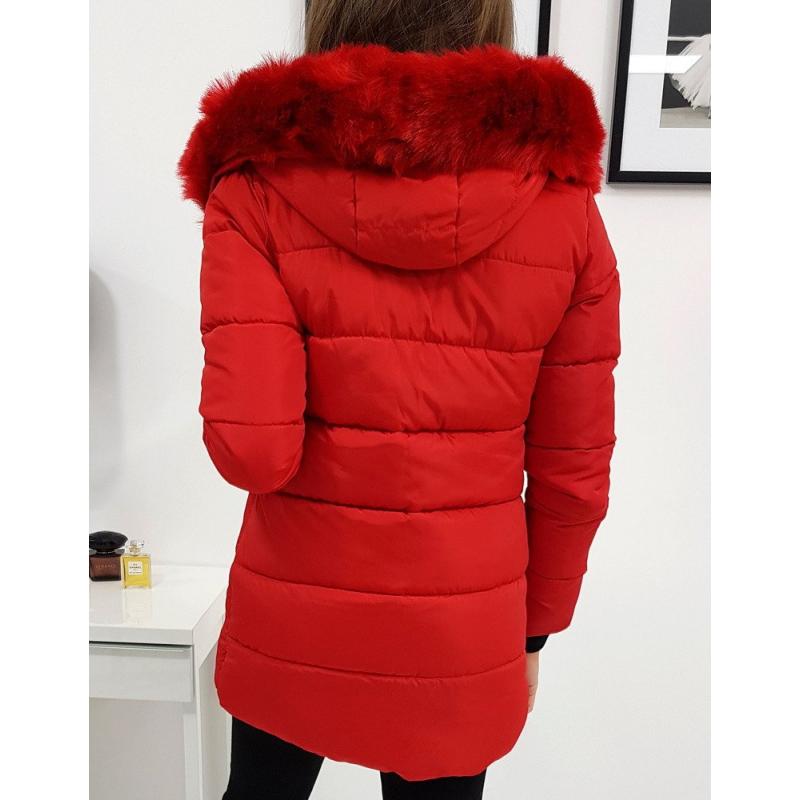 Női téli kabát steppelt piros Naomi | manCLOTHES.hu Piros női átmeneti steppelt kabát NAOMI FASHION